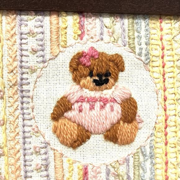 Vintage 1980s Sunset Designs Framed Embroidery Teddy Bears Boy/Girl Nursery Set - Picture 5 of 11